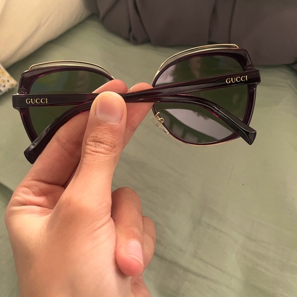 Womans Gucci sunglasses - Picture 1 of 2